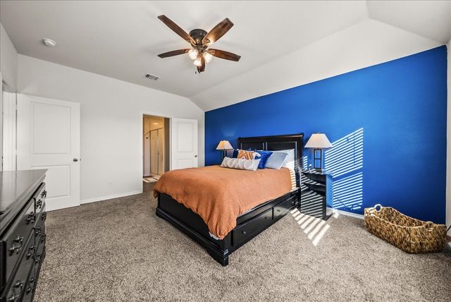 816 Glover Drive, Aubrey, TX 76227