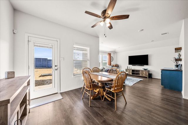 816 Glover Drive, Aubrey, TX 76227