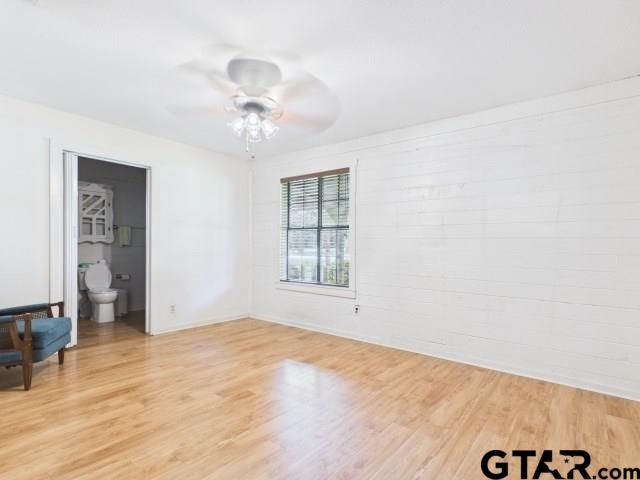 3221 Bandera St, Athens, TX 75752