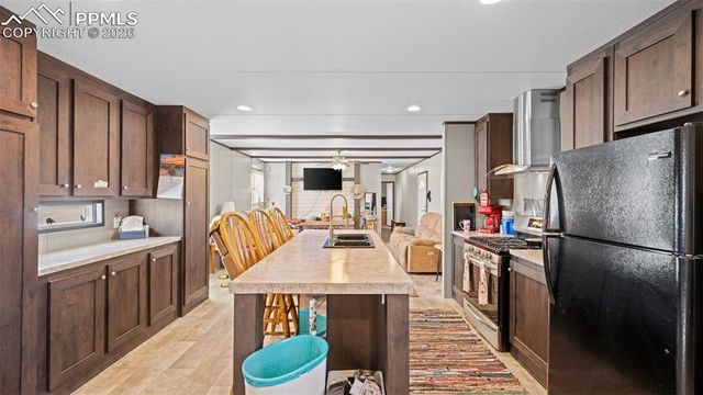140 N ELLICOTT Highway, Calhan, CO 80808