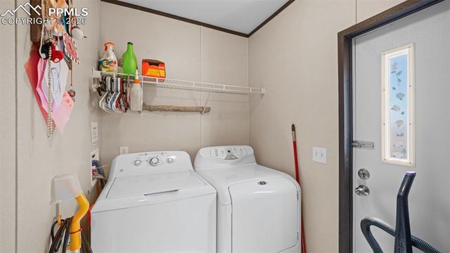 140 N ELLICOTT Highway, Calhan, CO 80808