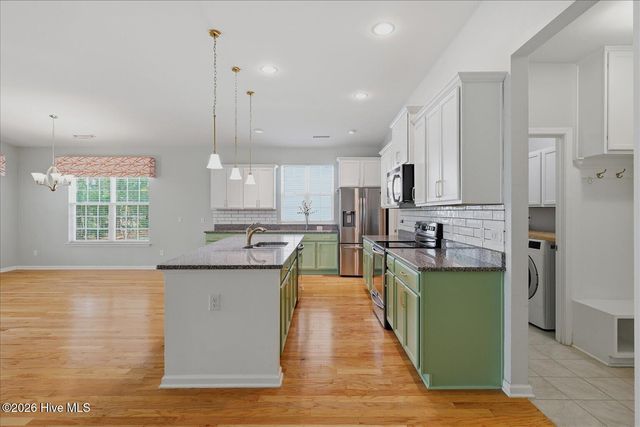 212 Cable Lake Circle, Calabash, NC 28467