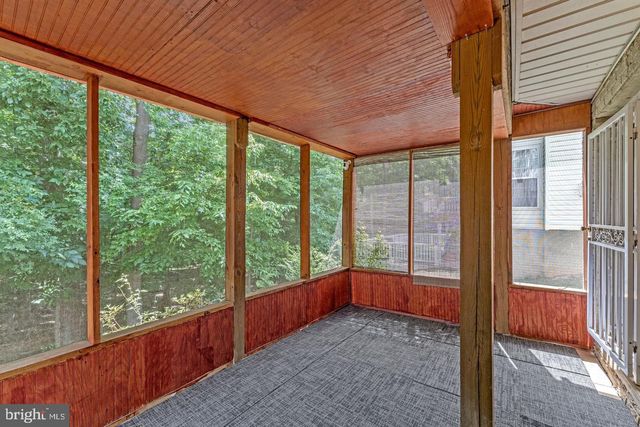 1617 SHADY GLEN DR, District Heights, MD 20747