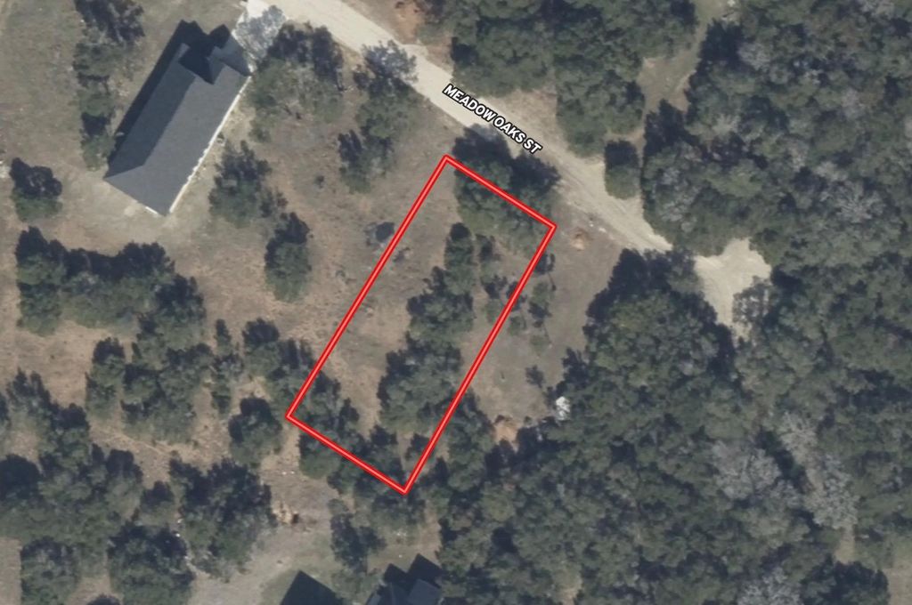 28 Meadow Oaks CT, Wimberley, TX 78676