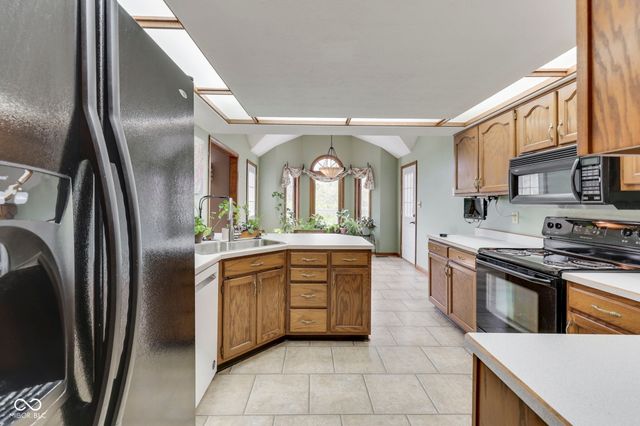 1132 Texarkana Drive, Indianapolis, IN 46231