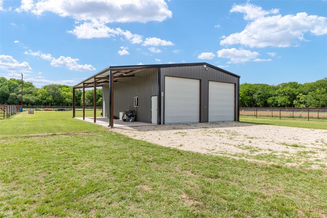 11200 Light Road, Lipan, TX 76462
