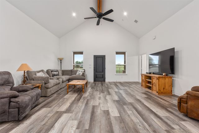 11200 Light Road, Lipan, TX 76462