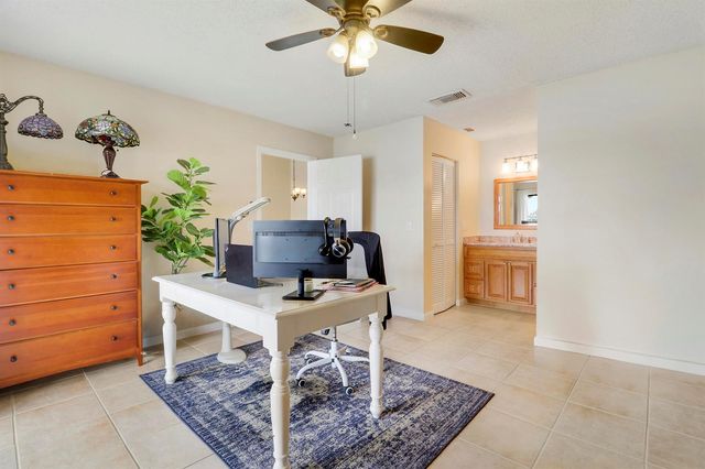 703 Stonewood Court 16c, Jupiter, FL 33458