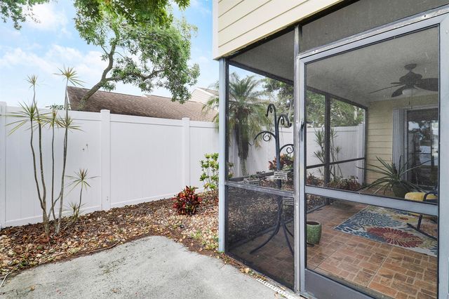 703 Stonewood Court 16c, Jupiter, FL 33458