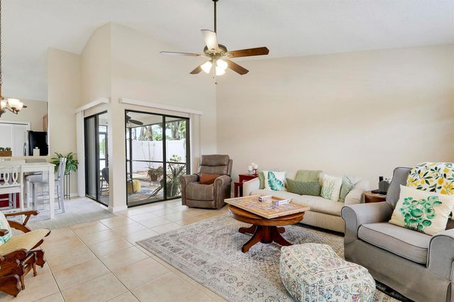 703 Stonewood Court 16c, Jupiter, FL 33458