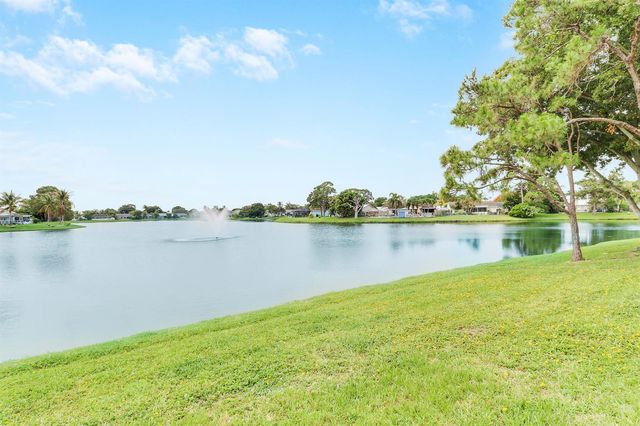 703 Stonewood Court 16c, Jupiter, FL 33458