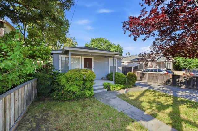 2115 University Avenue, Mountain View, CA 94040