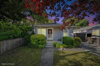 2115 University Avenue, Mountain View, CA 94040