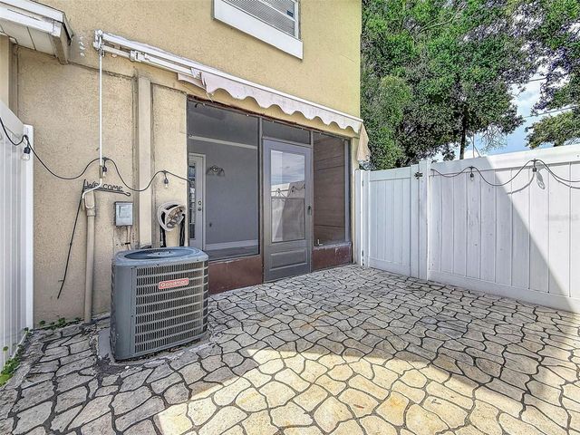 6601 121ST AVENUE J, Largo, FL 33773