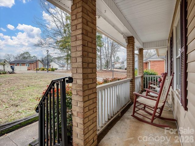 10925 Osprey Drive, Charlotte, NC 28226