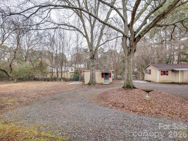 10925 Osprey Drive, Charlotte, NC 28226