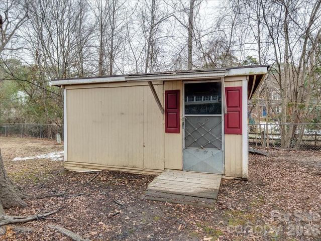 10925 Osprey Drive, Charlotte, NC 28226