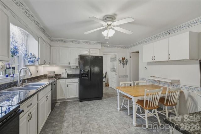 10925 Osprey Drive, Charlotte, NC 28226