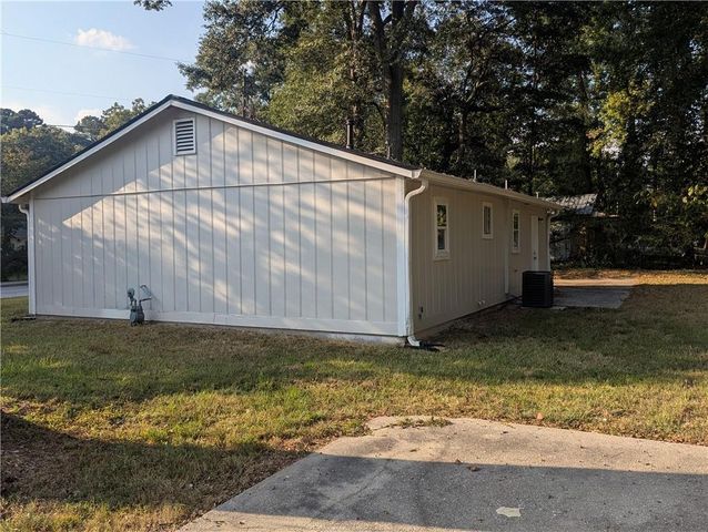 6085 Hotel Street, Austell, GA 30106