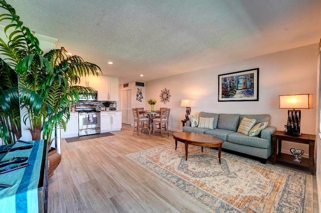 5208 NE 24th Terrace F314, Fort Lauderdale, FL 33308