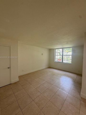 1875 W 56th St 109, Hialeah, FL 33012