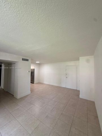 1875 W 56th St 109, Hialeah, FL 33012