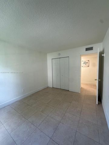 1875 W 56th St 109, Hialeah, FL 33012