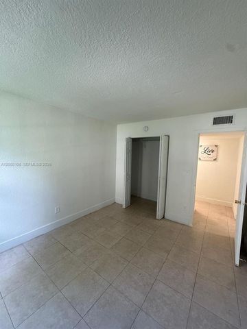 1875 W 56th St 109, Hialeah, FL 33012