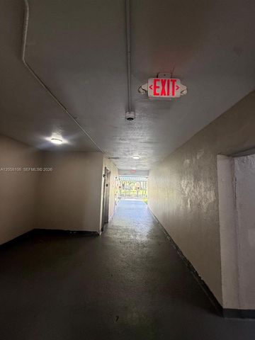1875 W 56th St 109, Hialeah, FL 33012