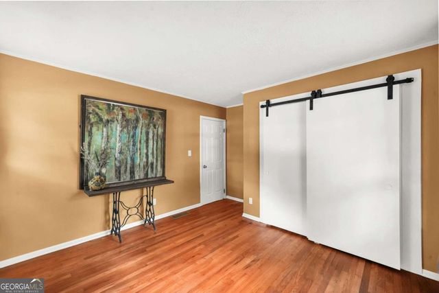 2570 Spring Drive SE, Smyrna, GA 30080