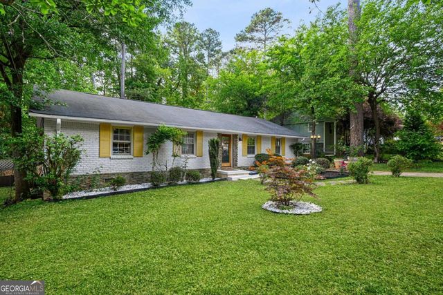 2570 Spring Drive SE, Smyrna, GA 30080