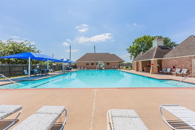 17106 Summer Hollow Drive, Sugar Land, TX 77498