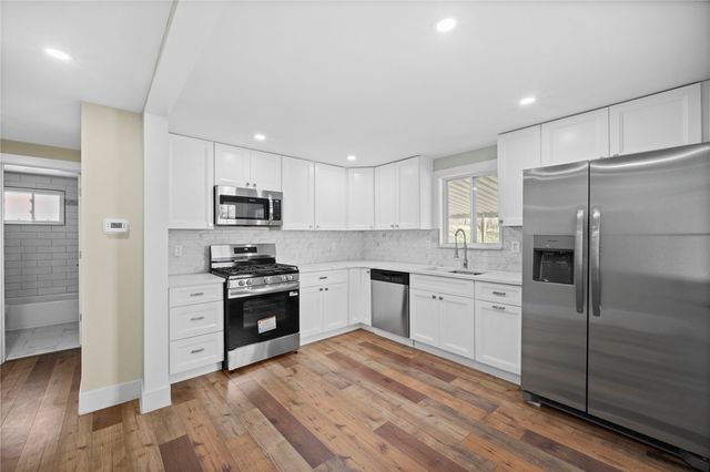 3586 South Park Road, Bethel Park, PA 15102