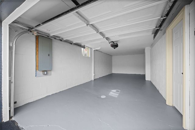 3586 South Park Road, Bethel Park, PA 15102