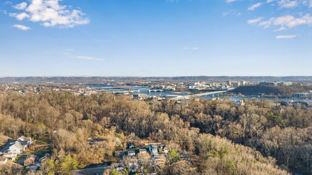 493 Ladd Avenue, Chattanooga, TN 37405