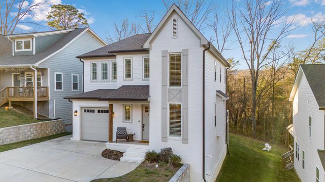 493 Ladd Avenue, Chattanooga, TN 37405