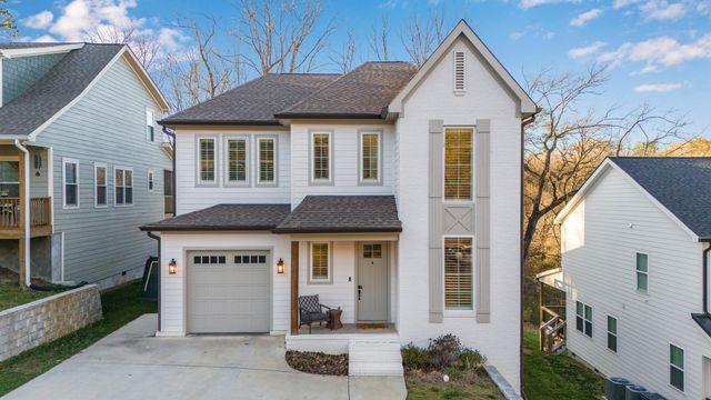 493 Ladd Avenue, Chattanooga, TN 37405