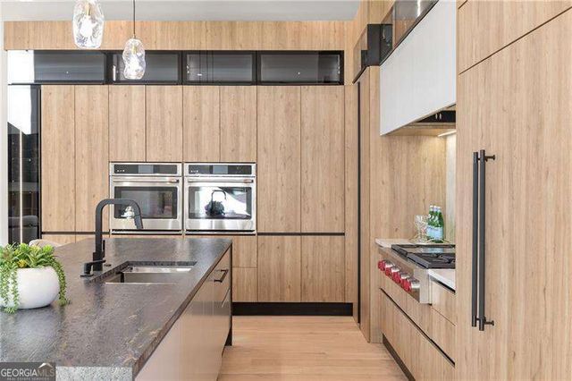 633 Pauley Place, Sandy Springs, GA 30328