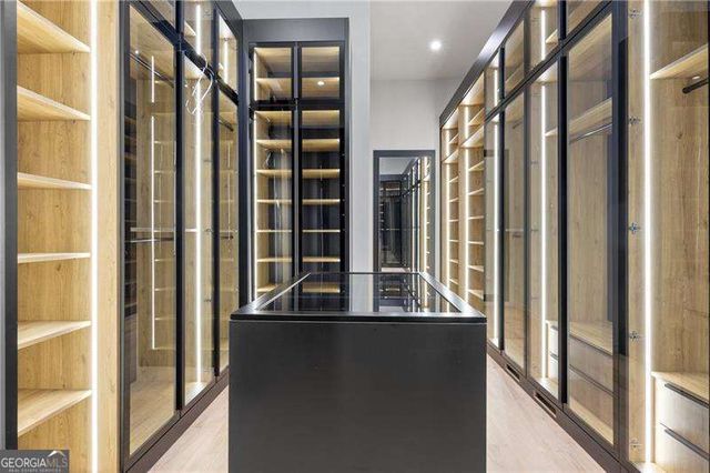 633 Pauley Place, Sandy Springs, GA 30328