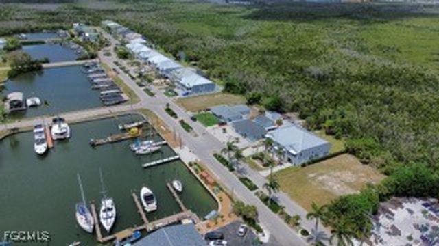 12070 Siesta DR, Fort Myers Beach, FL 33931