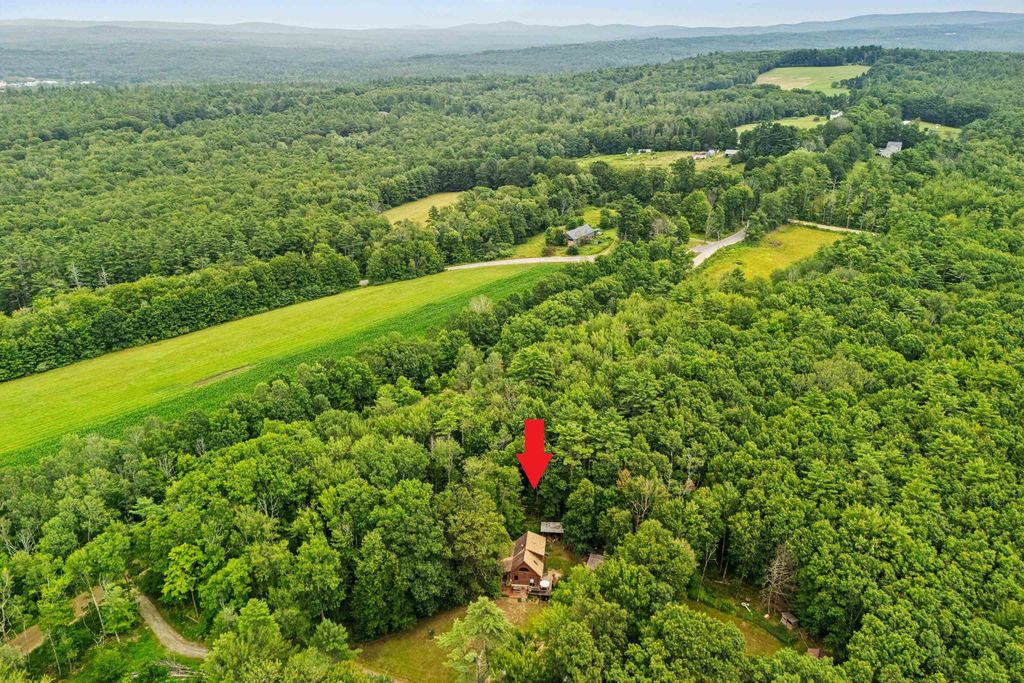 721 Province Road, Barnstead, NH 03218