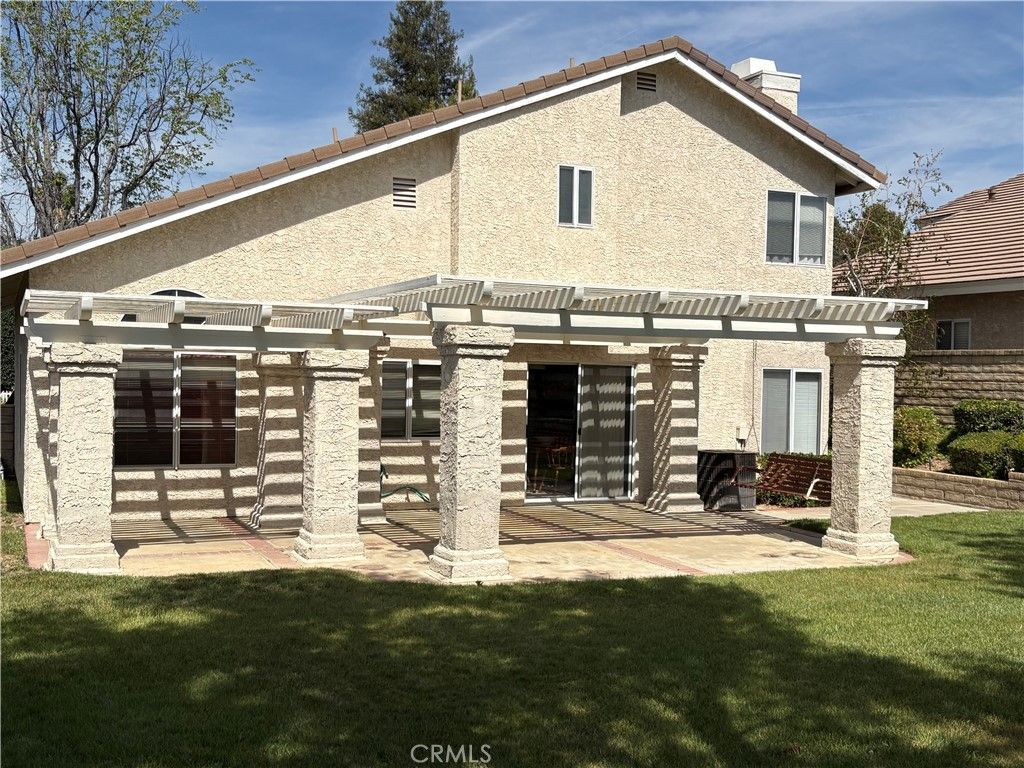 Image 4 of property listing at 22636 Cardiff, Saugus, CA 91350