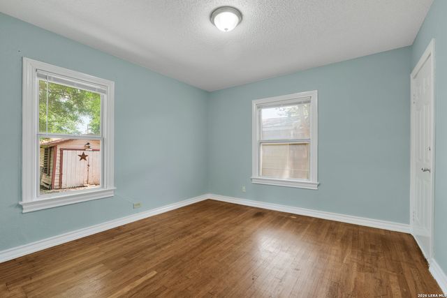 317 Frost St, San Antonio, TX 78201