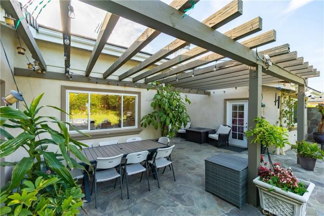 9240 Encino, Northridge, CA 91325