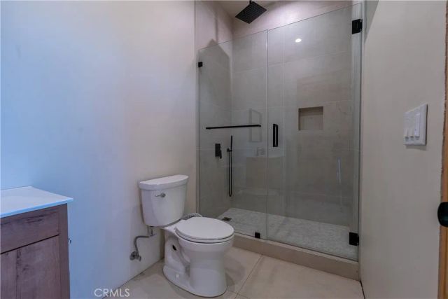 9240 Encino, Northridge, CA 91325