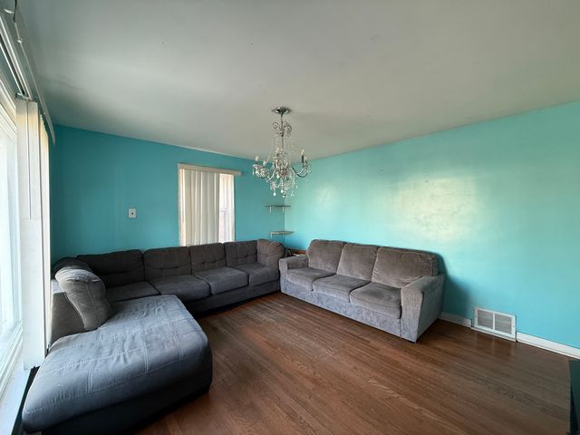 35 164th Street, Calumet City, IL 60409