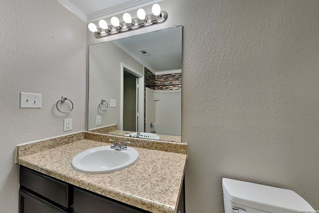 7538 Bowdre, San Antonio, TX 78252
