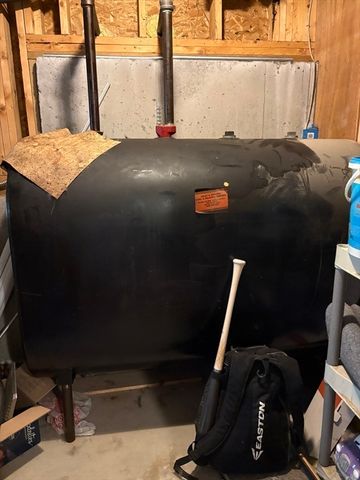 810 Tremont St, Dighton, MA 02764