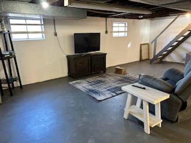 32 New Uri Avenue, Florence, KY 41042