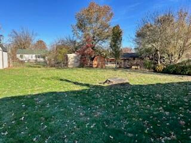 32 New Uri Avenue, Florence, KY 41042